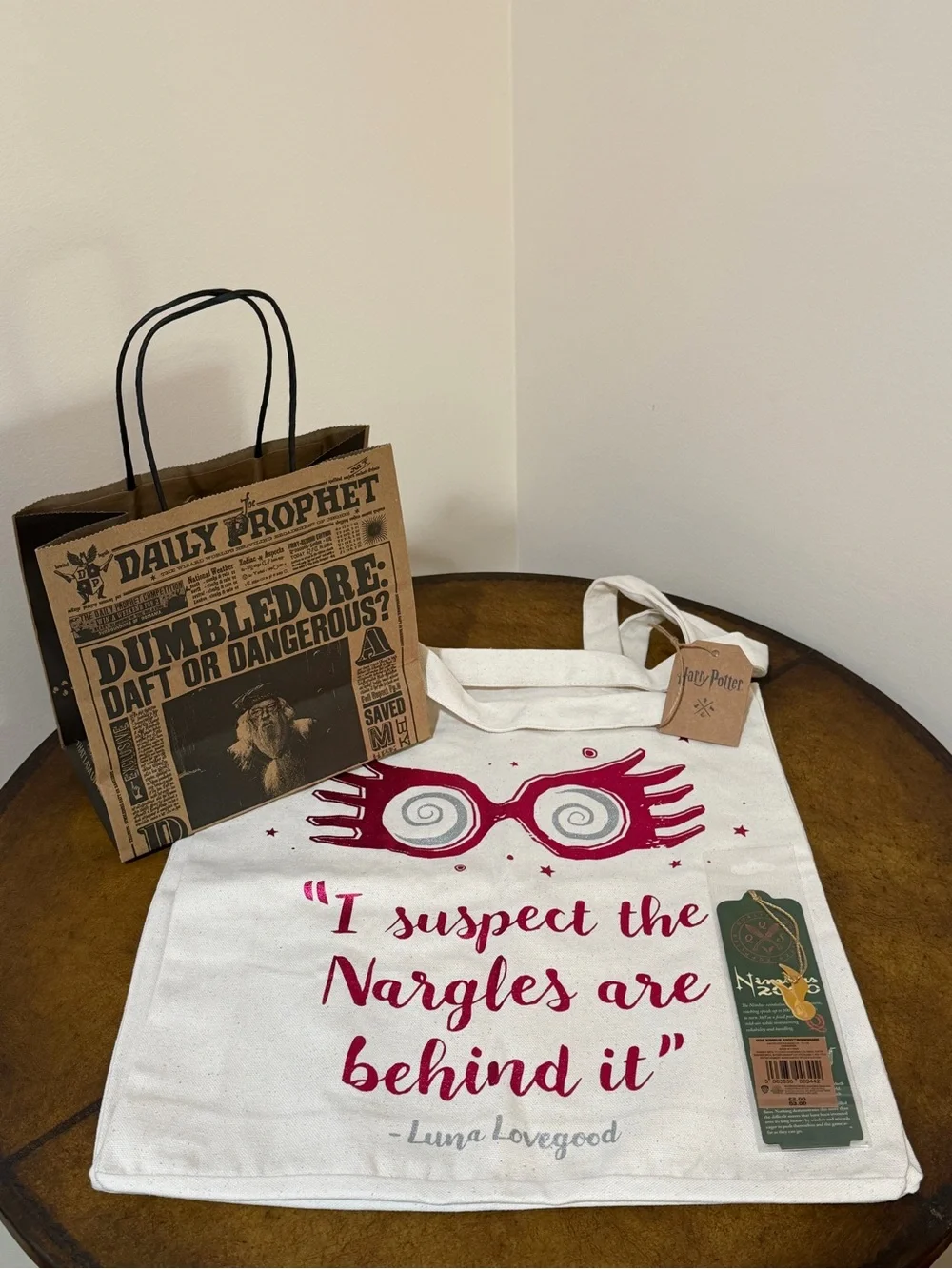 NEW HARRY POTTER SHOP NEW YORK CITY TOTE BAG, BAG & BOOKMARK
